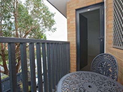9/21 Ventnor Street, Scarborough