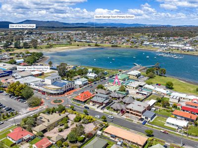 3 / 14 Macquarie Street, George Town