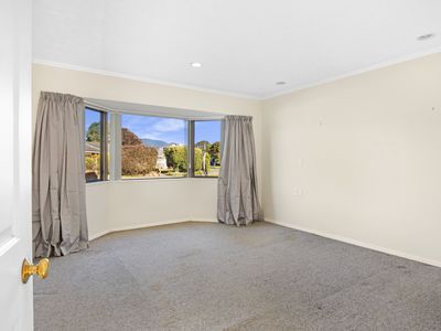 21 Cedar Drive, Paraparaumu