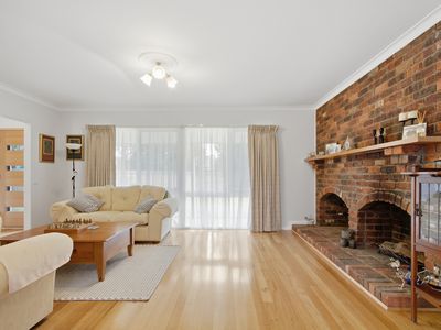 7 Ashley Court, Sale