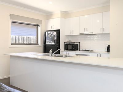 1 / 34 Roma Street, Bell Park