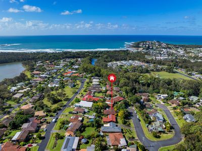 15 Tomkins Avenue, Woolgoolga