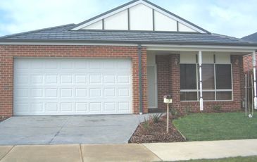 7 Barwon Drive, Pakenham