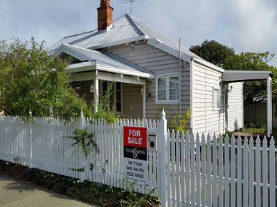 1A Lake View, East Victoria Park