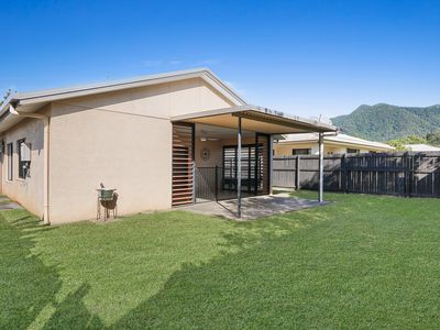 17 Finniss Crescent, Bentley Park