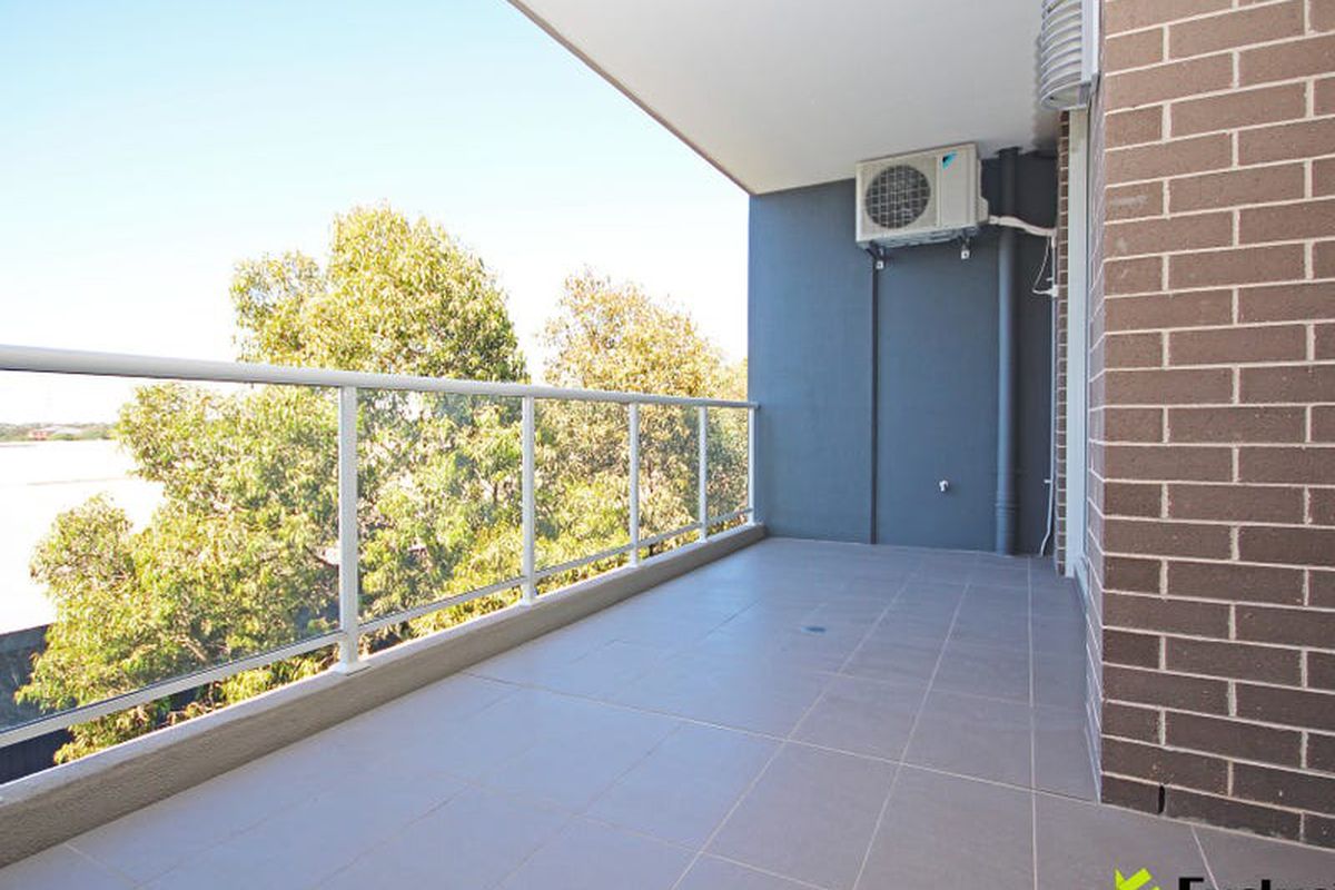 C107 / 81-86 Courallie Avenue, Homebush West