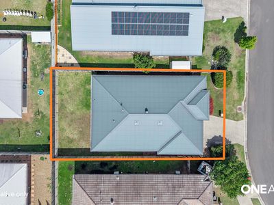 2 Dawes Crescent, Urraween