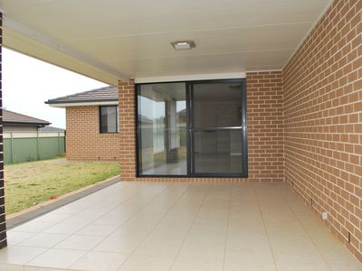 24 Holmwood Drive, Dubbo