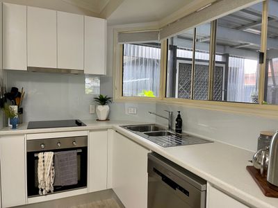 9 Limpus Street, Urangan