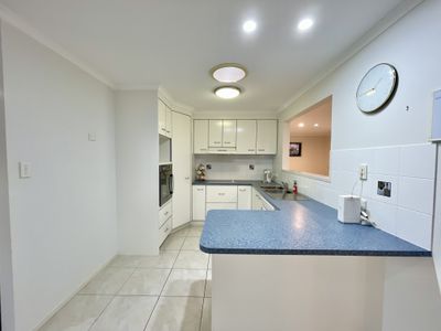 9 Bronton Way, Point Vernon