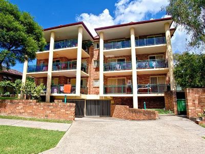 13/11 Milton St, Bankstown