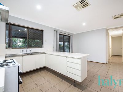 4 Salix Way, Forrestfield