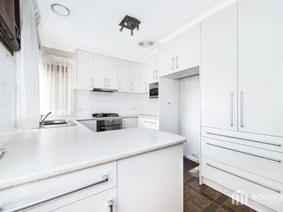 42 Brentwood Drive, Glen Waverley