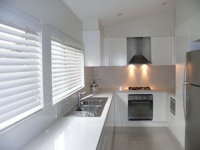 186 Henry Lawson Drive, Georges Hall