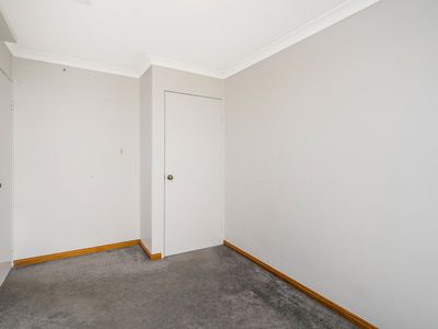 17 Coomer Elbow, South Guildford
