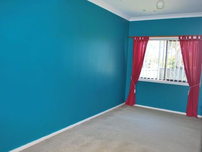 23 Oxford Road, Dapto