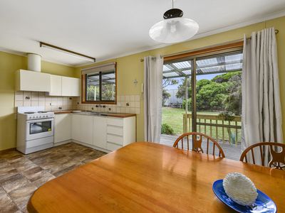 16 South West Terrace, Beachport