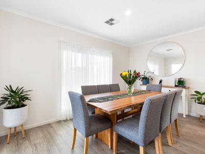 34 Sovereign Place, Bridgeman Downs
