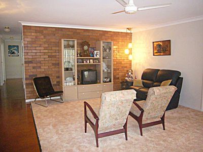 27 Westgate Avenue, Springwood