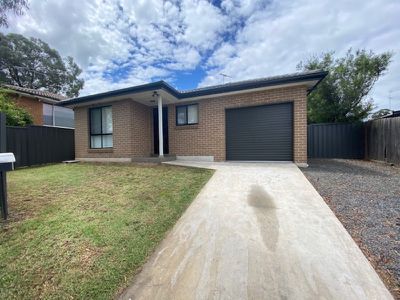 1A Turquoise Place, Eagle Vale