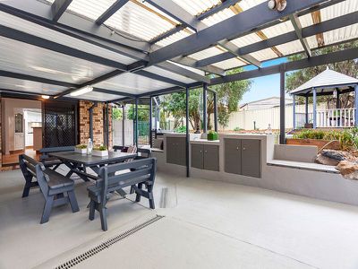 8 Amara Place, Oak Flats