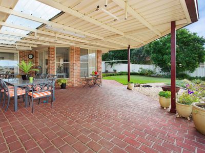 26 Ashton Vale Grove, Horsley