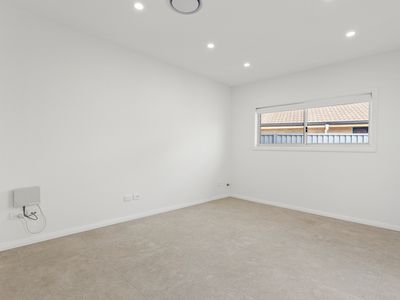 4 / 68 Koona Street, Albion Park Rail