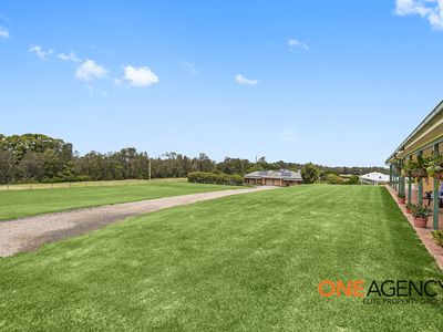19 Rondanella Drive, Kanahooka