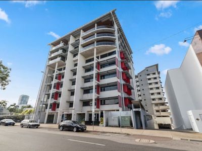 31 / 24 Harry Chan Avenue, Darwin City