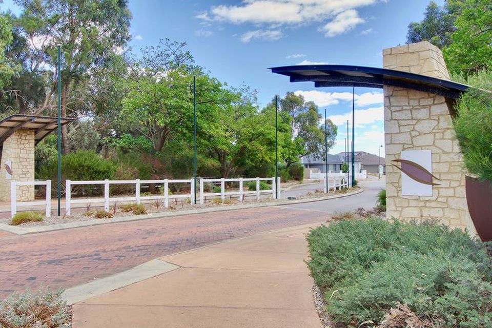13 Icelandic Meander , Baldivis