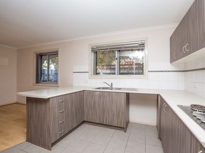 7 / 10 Dulverton Terrace, South Hedland