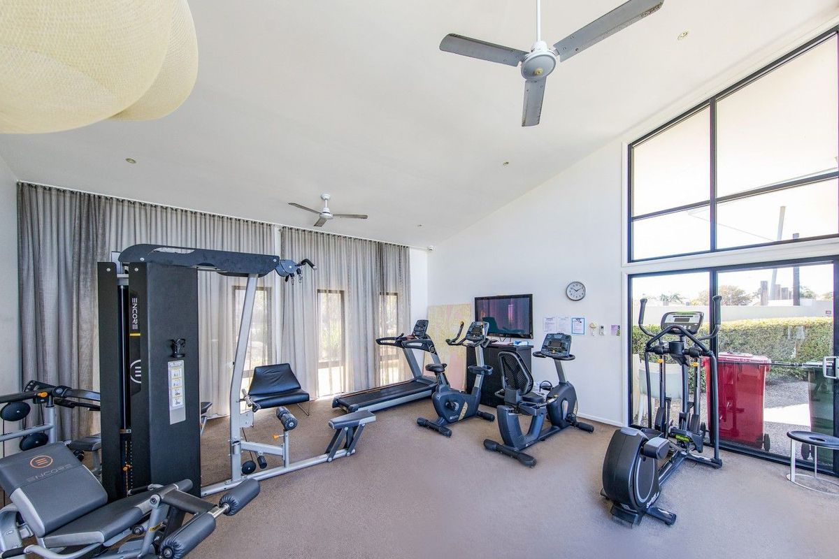 74 / 2 Inland Drive, Tugun