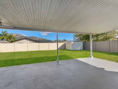 77 Yolanda Drive, Annandale