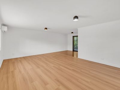 63 Sunbird , Parrearra