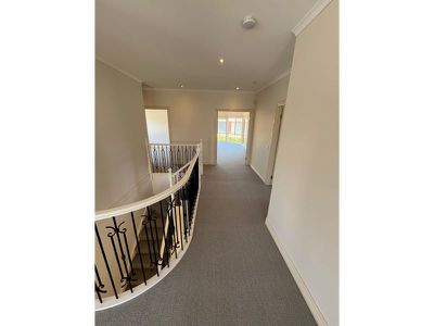 8 Plumpton Avenue, Oak Park
