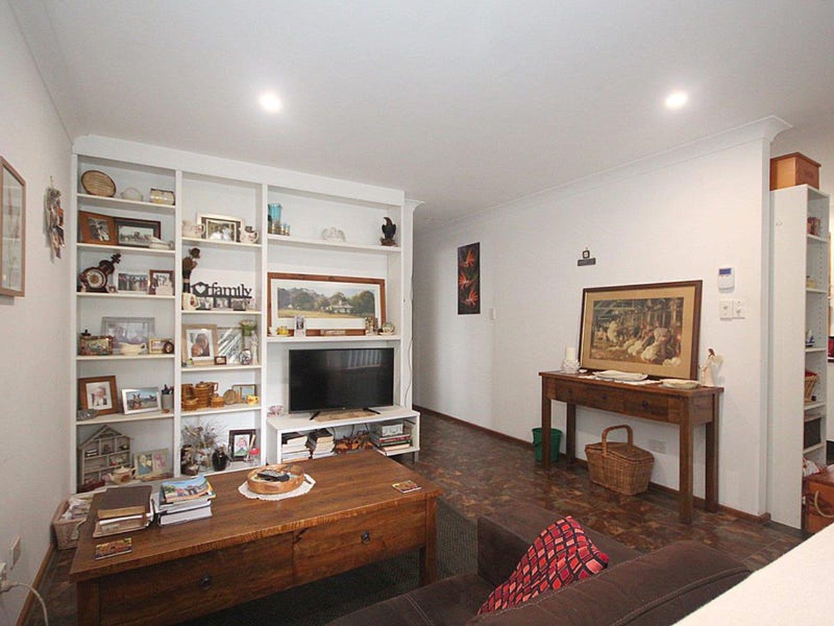 68 King Albert Avenue, Tanilba Bay, Tanilba Bay - Thumbnail 4