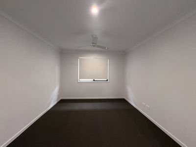 35 Wickham Wy, Walloon