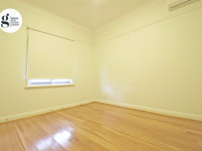 12 Flemington road, Homebush West