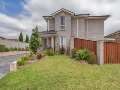 1 / 5 Vlatko Drive, West Hoxton