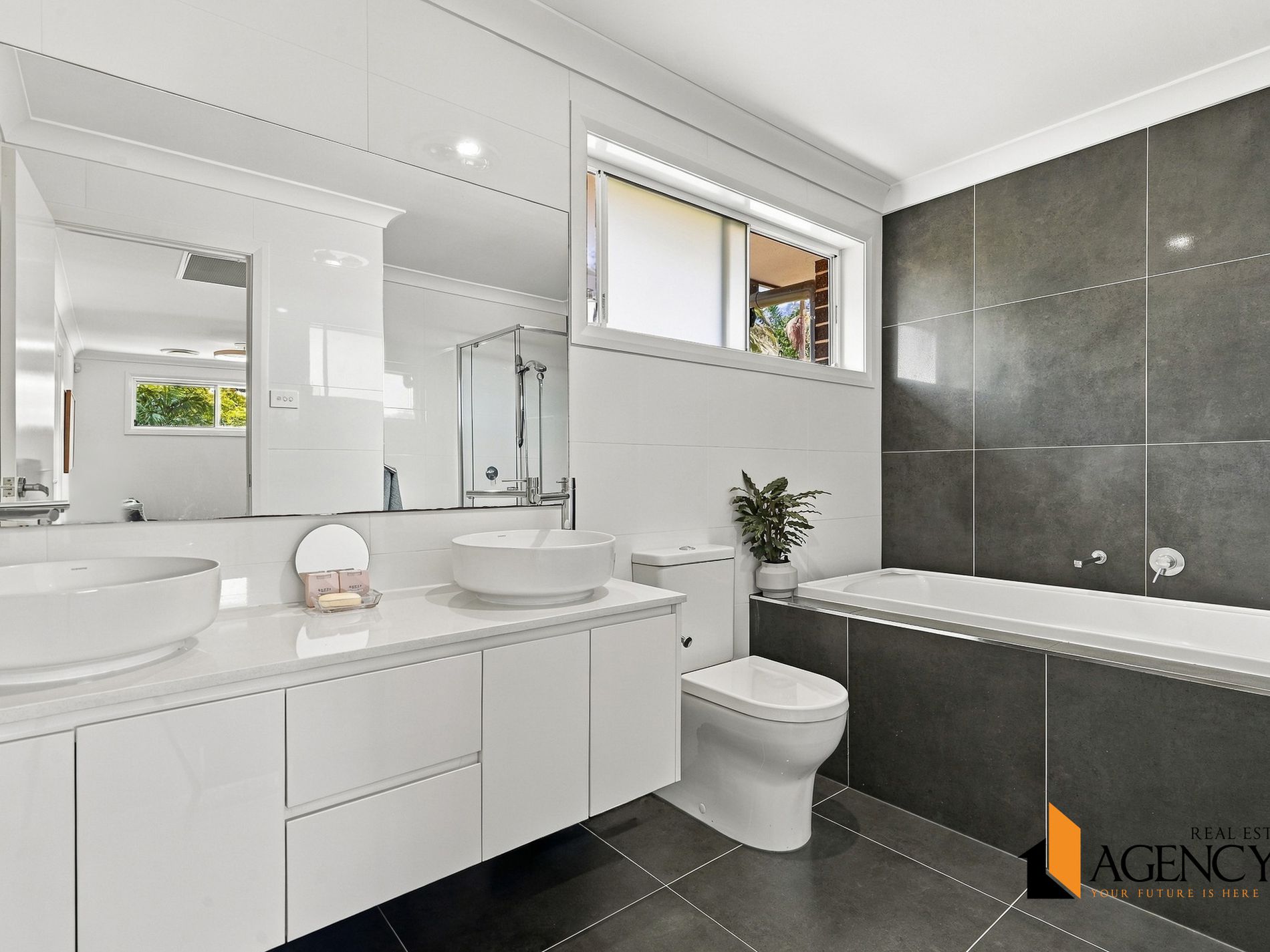 21A High Street, Mount Kuring-gai
