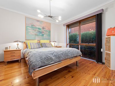 196 Outlook Drive, Dandenong North
