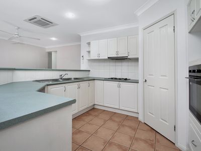 14 Saint Albans Close, Brinsmead