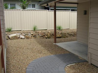 2 / 40 Walker, Cooktown