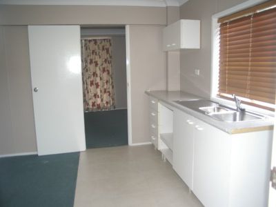 4 Bryant Court, Silkstone