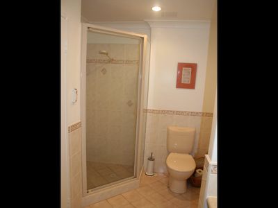 4 / 253 Labouchere Rd (Quiet End), Como