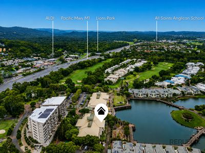 4 / 600 GLADES DRIVE, Robina