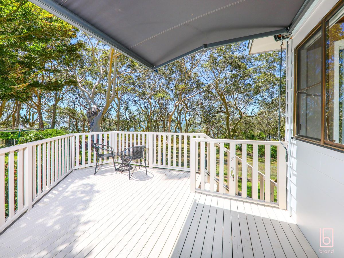 1 Parklake Close, Wyongah