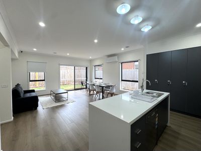 1332 Leakes Road, Rockbank