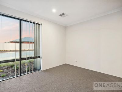 5 Chamaeleon Road, Bennett Springs