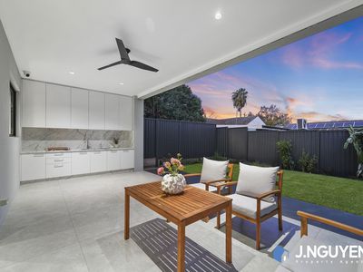 2A Phillip Avenue, Cabramatta